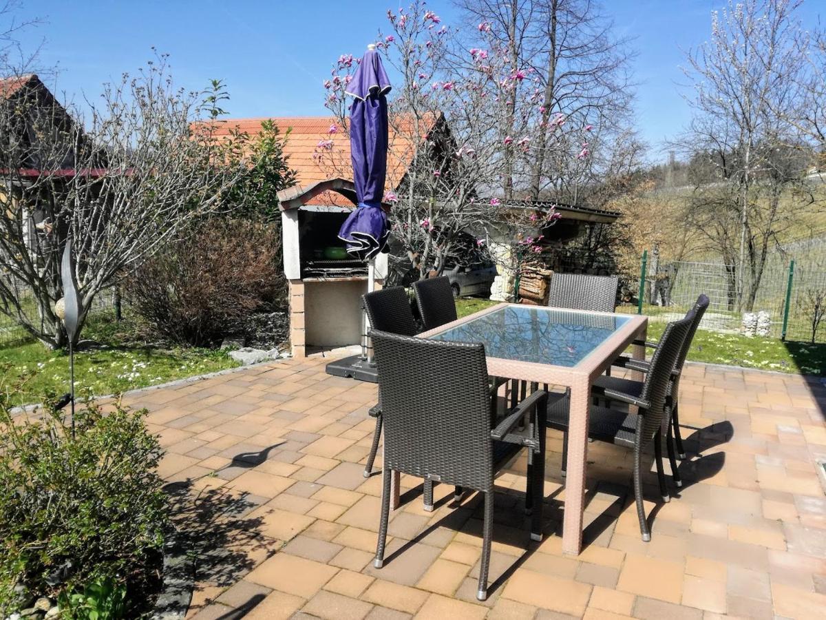 Das Weinberghaus Ratsch an der Weinstrasse Exterior foto