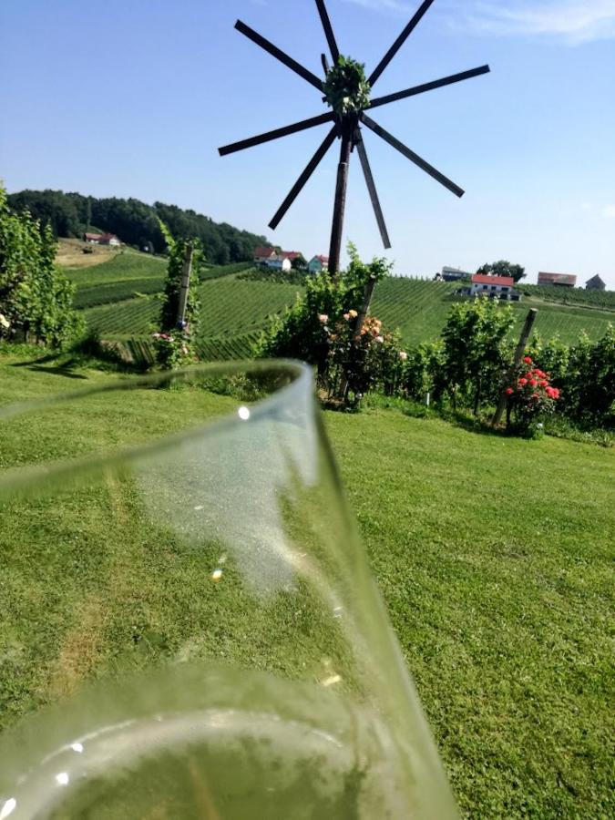 Das Weinberghaus Ratsch an der Weinstrasse Exterior foto